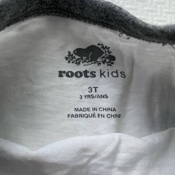 Roots holiday beaver shirt - Picture 2 of 2